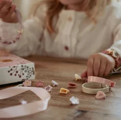 Little Dutch Calendario de Adviento pulseras ·