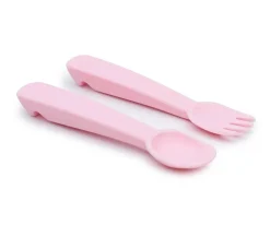 We Might Be Tiny Cubiertos Feedie · Rosa Hot