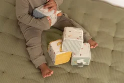 Little Dutch Cubos Blanditos Apilables Pequeña granja · Online