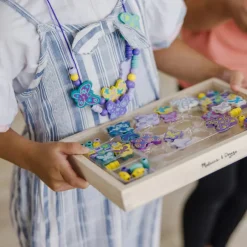 Melissa u0026 Doug Cuentas de Madera Mariposas · Melissa & Doug Hot