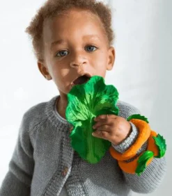 Oliu0026Carol Kendall the Kale Discount