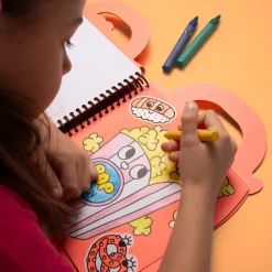 Omy Libro con pinturas y pegatinas Yummi · New