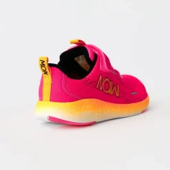 Naw Road Running · Virtual Pink Outlet