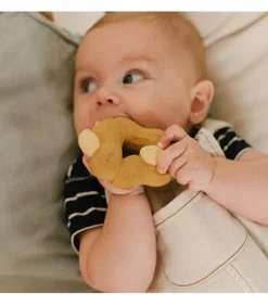 Oliu0026Carol Paco The Peanut Clearance