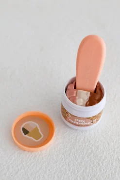 Tiny Harlow Potito y cuchara para muñecos · New